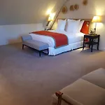Chateau Saint-jean, Relais & Chateaux Montlucon
