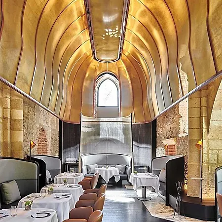 Chateau Saint-jean, Relais & Chateaux