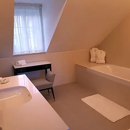 Chateau Saint-jean, Relais & Chateaux 5*