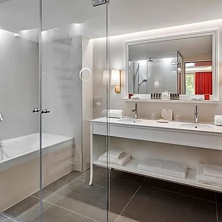 Chateau Saint-jean, Relais & Chateaux 5*