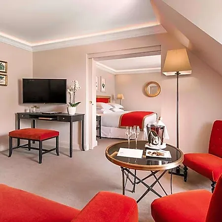 Chateau Saint-jean, Relais & Chateaux מלון