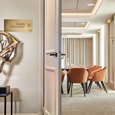Hotel Chateau Saint-jean, Relais & Chateaux 5*