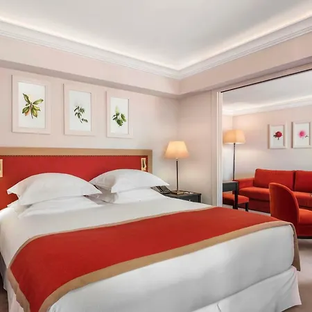 ホテル Chateau Saint-jean, Relais & Chateaux モンリュソン