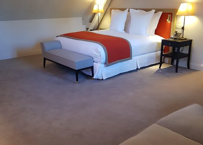 Hotel Chateau Saint-jean, Relais & Chateaux Montlucon