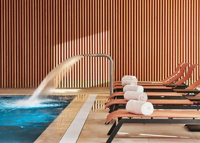 Chateau Saint-jean, Relais & Chateaux Hotel 5*